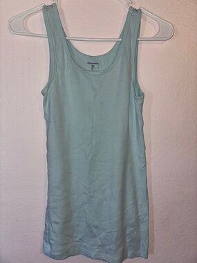 2 Amazon Essentials woman’s Scoop Neck Tank Tops, Blue and Aqua